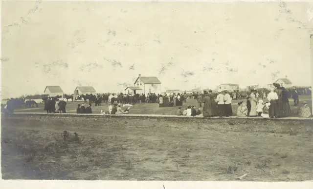 Crowd gathered on the prairie